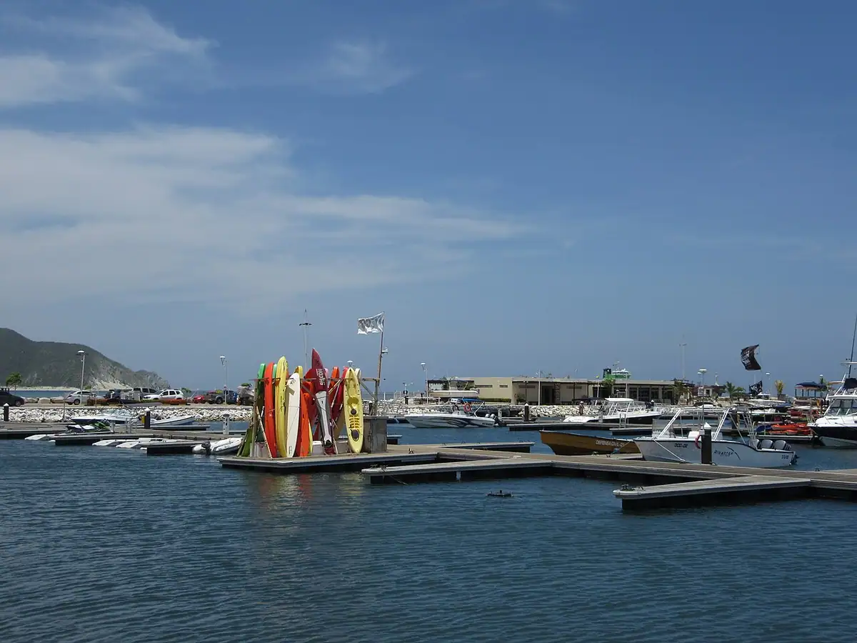 Camellón de la Bahía (Santa Marta)