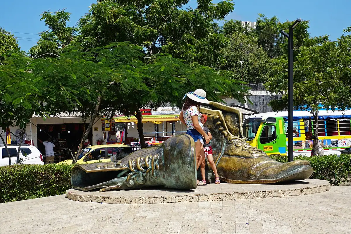 Monumento a los Zapatos Viejos (Cartagena)