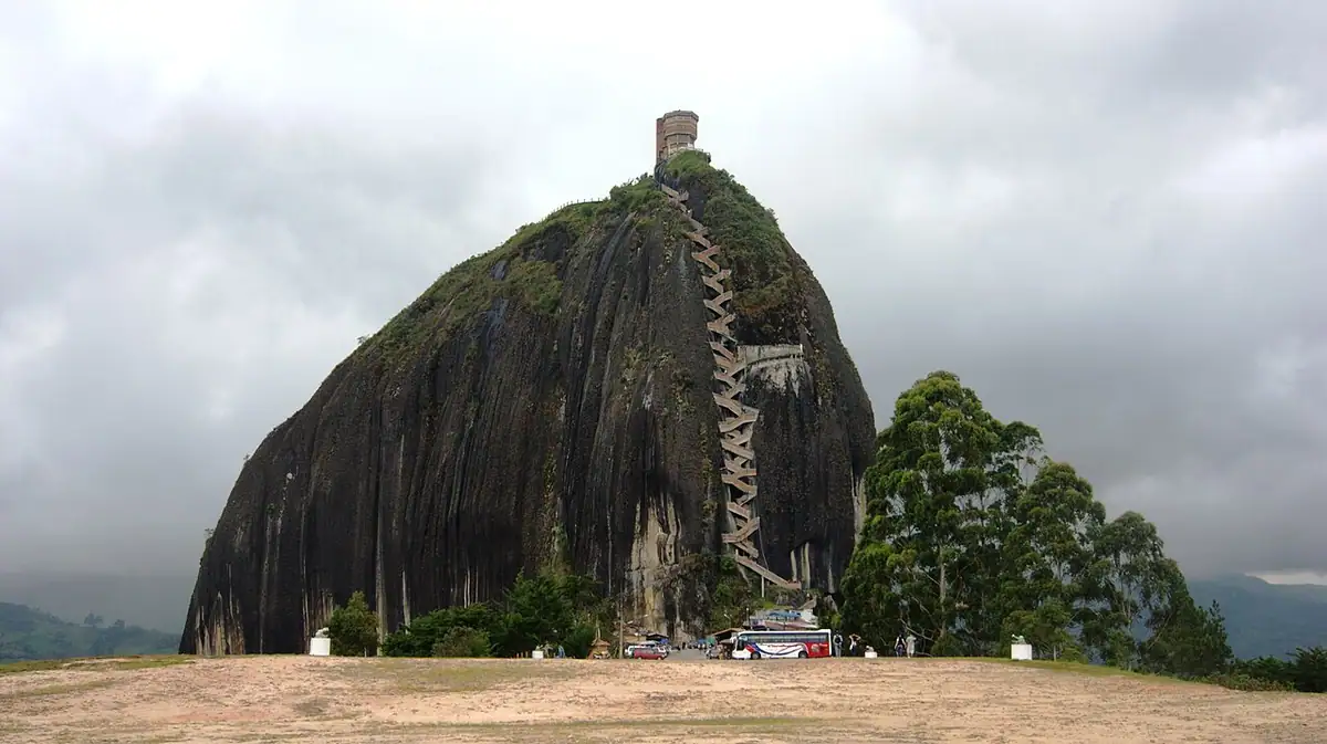 Piedra del Peñol (Guatapé)