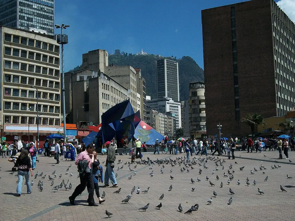Plaza de San Victorino y La Mariposa (Bogotá)