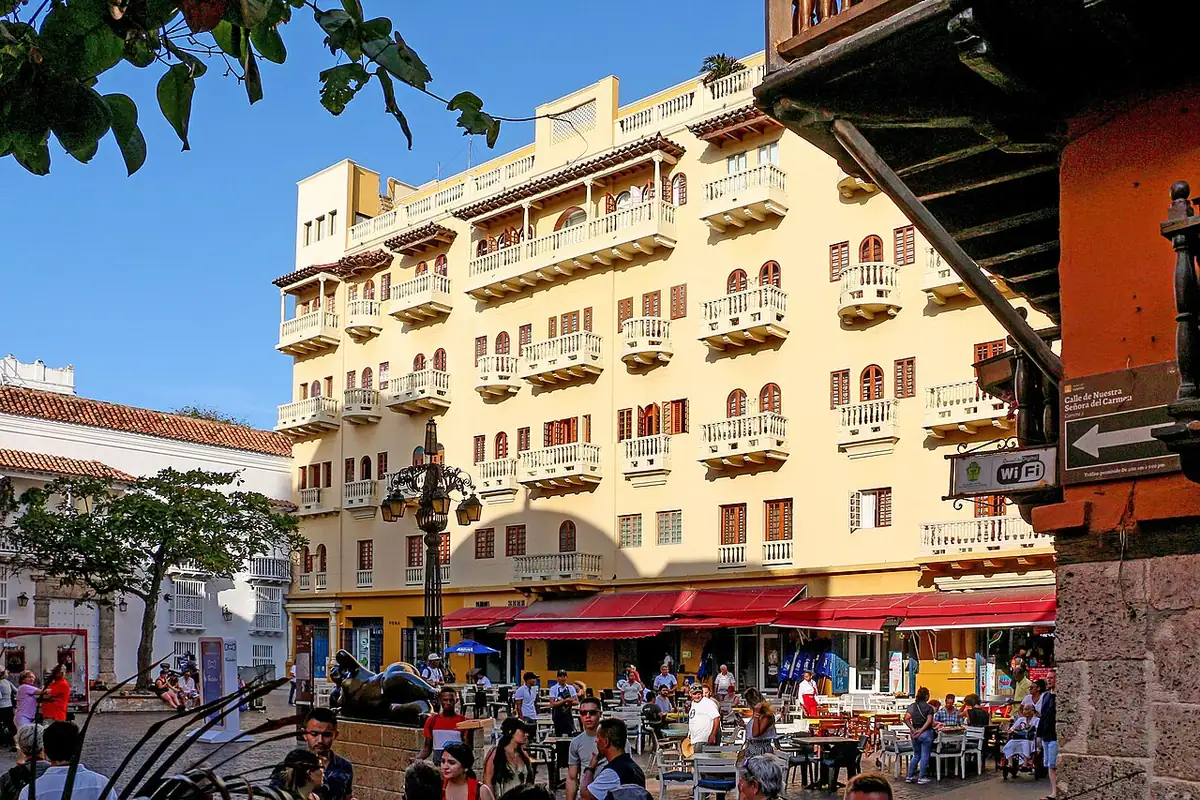 Plaza de Santo Domingo y La Gertrudis (Cartagena)