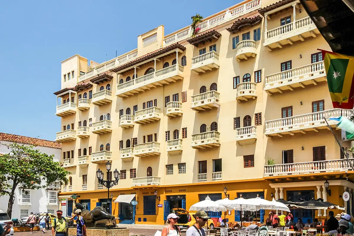 Plaza de Santo Domingo y La Gertrudis (Cartagena)