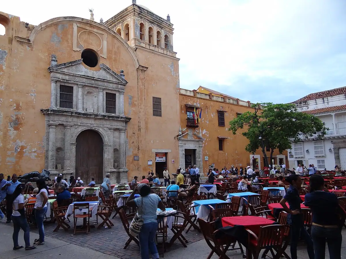 Plaza de Santo Domingo y La Gertrudis (Cartagena)