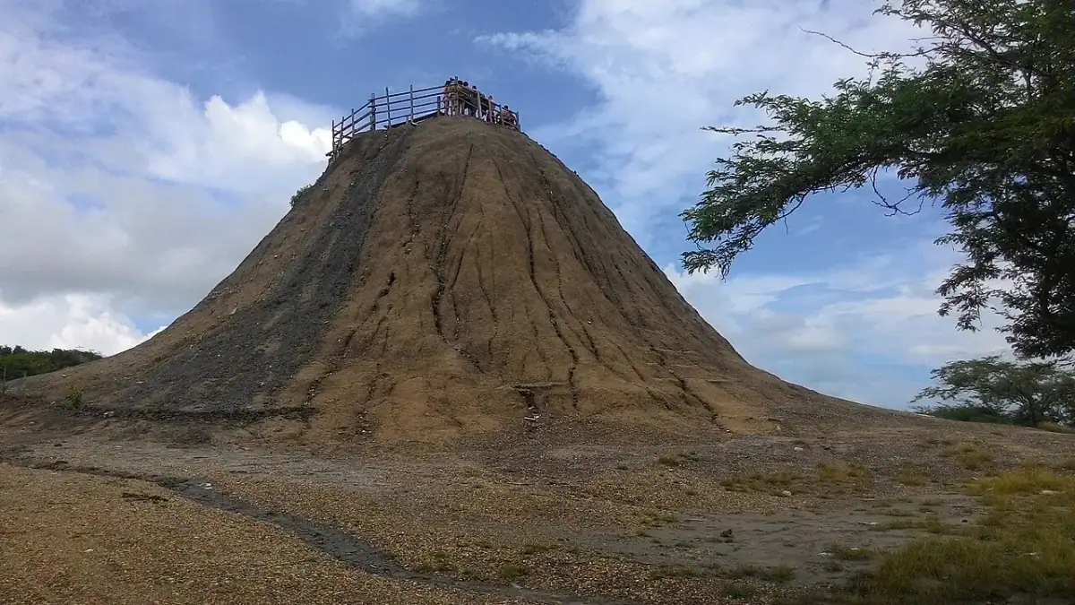 Volcán de Lodo El Totumo