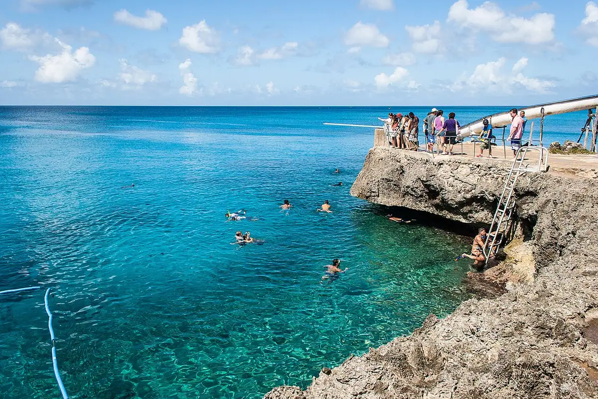 West View y La Piscinita (San Andrés)